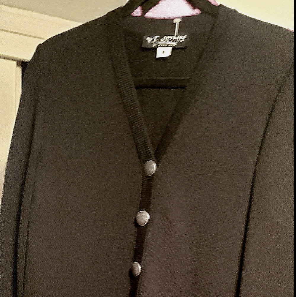 ST JOHN COLLECTION CARDIGAN
